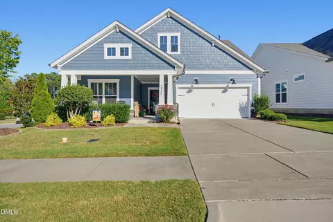 2545 Collection Ct, New Hill, NC 27562