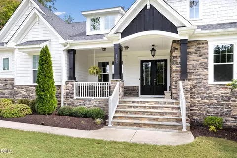 1606 Eno Ridge Dr, Hillsborough, NC 27278