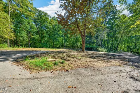 1516 Pinecrest Rd, Durham, NC 27705 photo 9