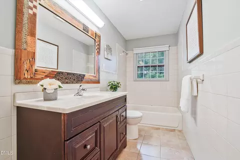 Bath - 6424 Amhurst Rd, Durham, NC 27713 photo 1 of 5