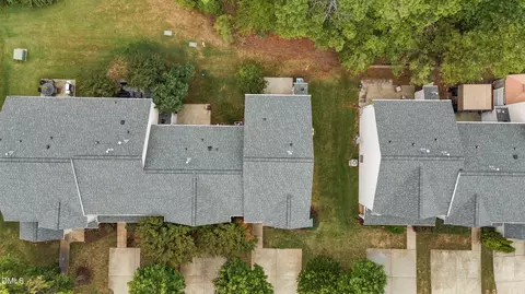 View/Area - 5221 Malik Dr, Durham, NC 27703 photo 5 of 6