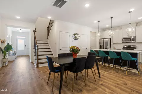 113 Raccoon Path, Holly Springs, NC 27540
