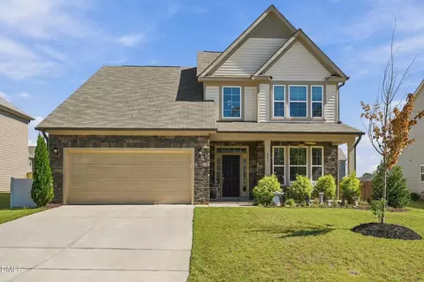 405 Hickory Run Ln, Youngsville, NC 27596