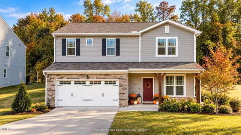 82 Sposato Ln, Clayton, NC 27527