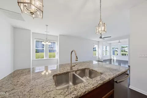 Kitchen - 1012 Twain Trl, Durham, NC 27703 photo 3 of 5