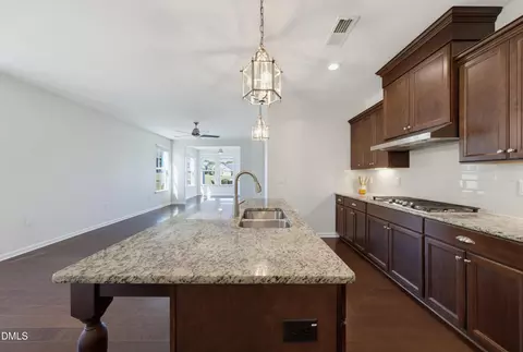 Kitchen - 1012 Twain Trl, Durham, NC 27703 photo 4 of 5