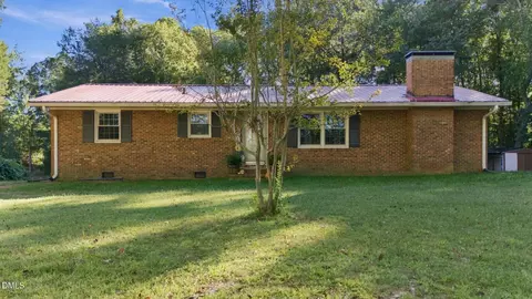 2064 Oak Hl Rd, Oxford, NC 27565