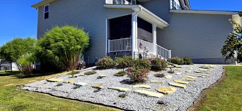 Exterior - 78 Bushel Basket Dr, Benson, NC 27504 photo 3 of 10