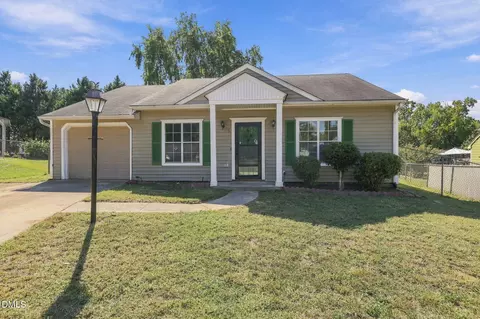 9 Melody Cir, Durham, NC 27707