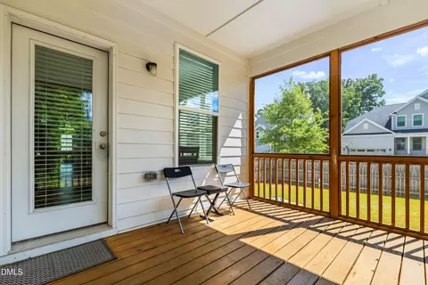Exterior - 201 Patterson Ct, Cary, NC 27513 photo 11 of 29