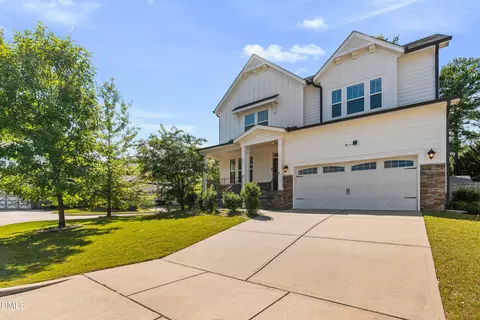 Exterior - 201 Patterson Ct, Cary, NC 27513 photo 4 of 29