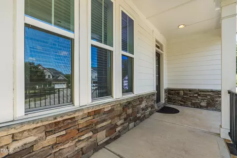 Exterior - 201 Patterson Ct, Cary, NC 27513 photo 9 of 29