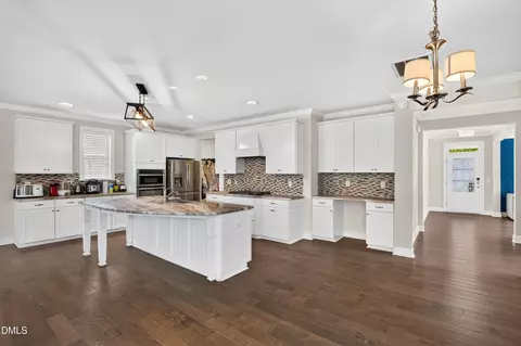 Kitchen - 201 Patterson Ct, Cary, NC 27513 photo 2 of 6