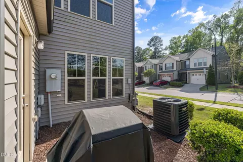 Exterior - 134 Comptonfield Dr, Durham, NC 27703 photo 5 of 8