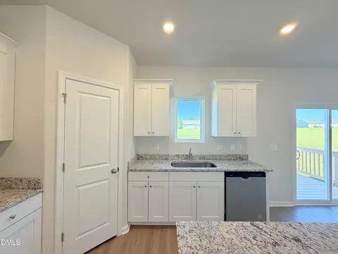 Kitchen - 11450 International Dr, Middlesex, NC 27557 photo 4 of 4