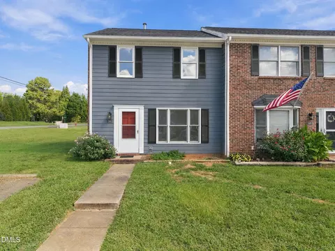 1812 Orange Grove Rd #101, Hillsborough, NC 27278