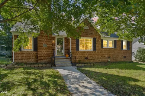 328 Hillcrest Ave, Burlington, NC 27215