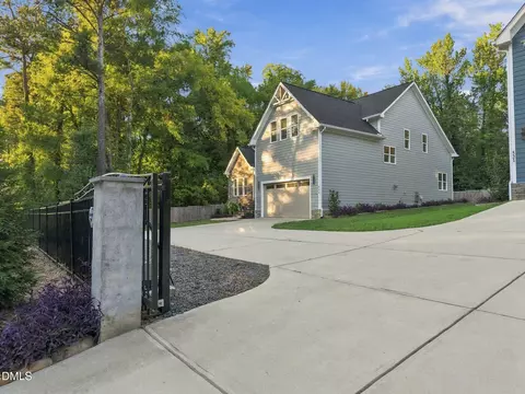 Exterior - 511 Nc-54 Hwy, Durham, NC 27713 photo 14 of 16
