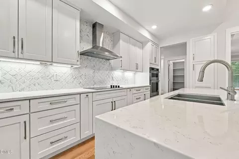 Kitchen - 511 Nc-54 Hwy, Durham, NC 27713 photo 6 of 6