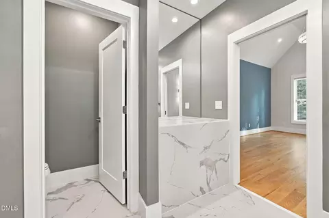 Entry Way - 511 Nc-54 Hwy, Durham, NC 27713 photo 3 of 3