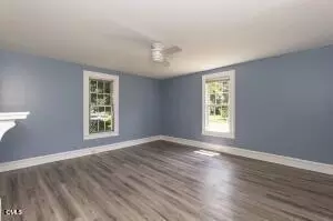 Living - 101 E Reason St, Pinetops, NC 27864 photo 4 of 4