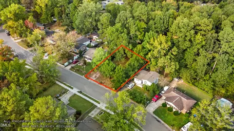1011 Da Vinci St, Durham, NC 27704