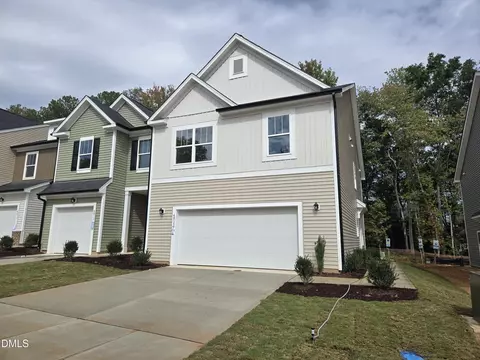 4813 Salamander Ct, Raleigh, NC 27610