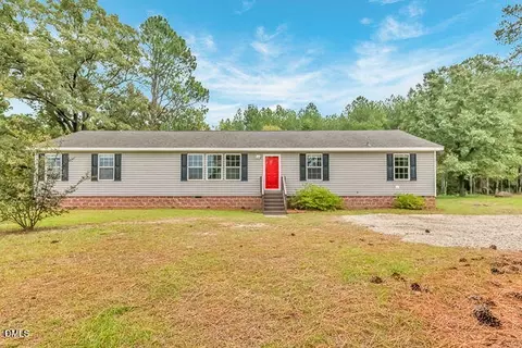 65 Dunrovin Ln, Broadway, NC 27505