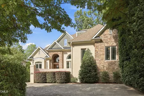 3342 Lake Boone Trl, Raleigh, NC 27607