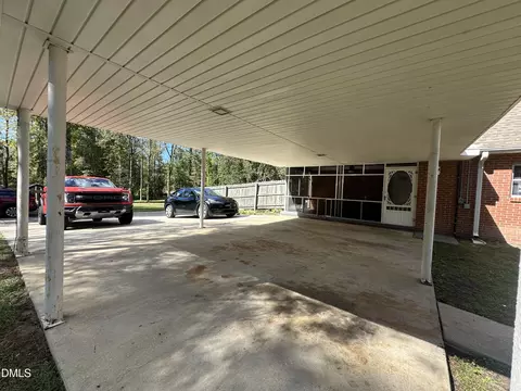 Exterior - 730 E Southerland St, Wallace, NC 28466 photo 14 of 16