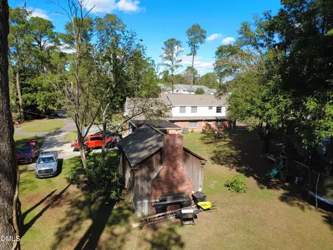 Exterior - 730 E Southerland St, Wallace, NC 28466 photo 8 of 16