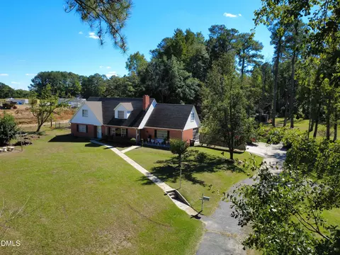 Other - 730 E Southerland St, Wallace, NC 28466 photo 2 of 14