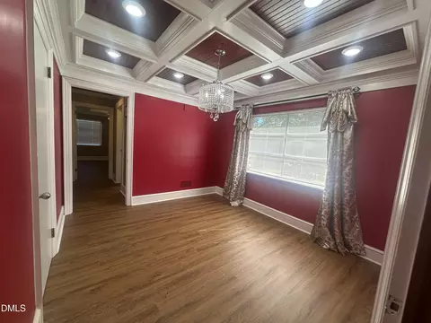 Dining - 730 E Southerland St, Wallace, NC 28466 photo 1 of 6