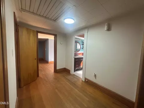 Entry Way - 730 E Southerland St, Wallace, NC 28466 photo 3 of 3