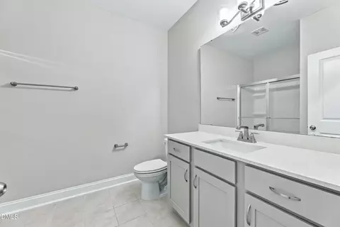 Bath - 988 Gateway Commons Cir, Wake Forest, NC 27587 photo 3 of 4