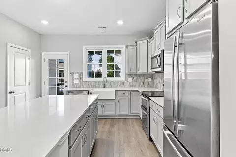Kitchen - 988 Gateway Commons Cir, Wake Forest, NC 27587 photo 4 of 4