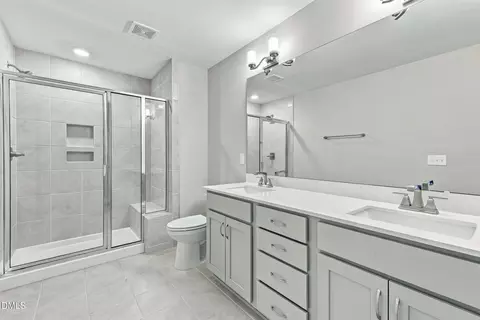 Bath - 988 Gateway Commons Cir, Wake Forest, NC 27587 photo 1 of 4