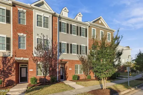 Exterior - 988 Gateway Commons Cir, Wake Forest, NC 27587 photo 2 of 4