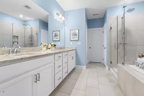 Bath - 252 Two Creeks Loop, Chapel Hill, NC 27517 photo 2 of 4