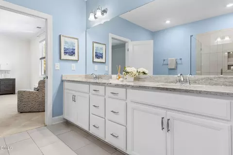 Bath - 252 Two Creeks Loop, Chapel Hill, NC 27517 photo 4 of 4
