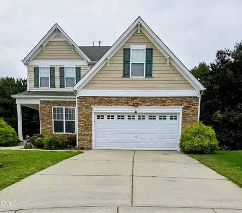 3327 Whispernut Ln, Zebulon, NC 27597