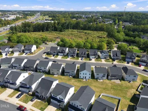 View/Area - 2170 Campbell Loop, Burlington, NC 27215 photo 9 of 11