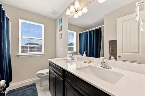 Bath - 2170 Campbell Loop, Burlington, NC 27215 photo 2 of 4