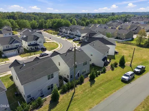 View/Area - 2170 Campbell Loop, Burlington, NC 27215 photo 6 of 11
