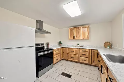 Kitchen - 120 Farley Rd, Cameron, NC 28326 photo 2 of 4