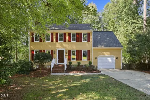5005 Denham Ct, Raleigh, NC 27613