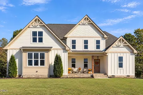 224 Lambert Ln, Fuquay Varina, NC 27526