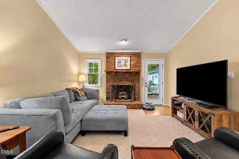 2526 Hardwood Ln, Hillsborough, NC 27278