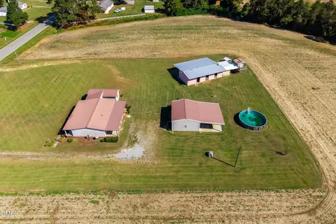 View/Area - 4144 Suttontown Rd, Faison, NC 28341 photo 3 of 5