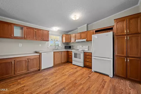 Kitchen - 4144 Suttontown Rd, Faison, NC 28341 photo 1 of 1